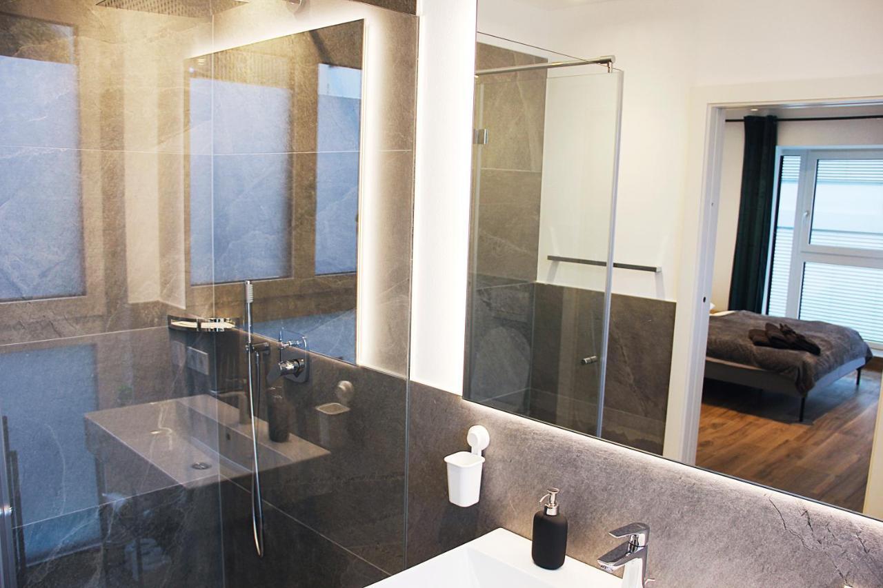 Laurentia Penthouse Apartment Мерано Экстерьер фото