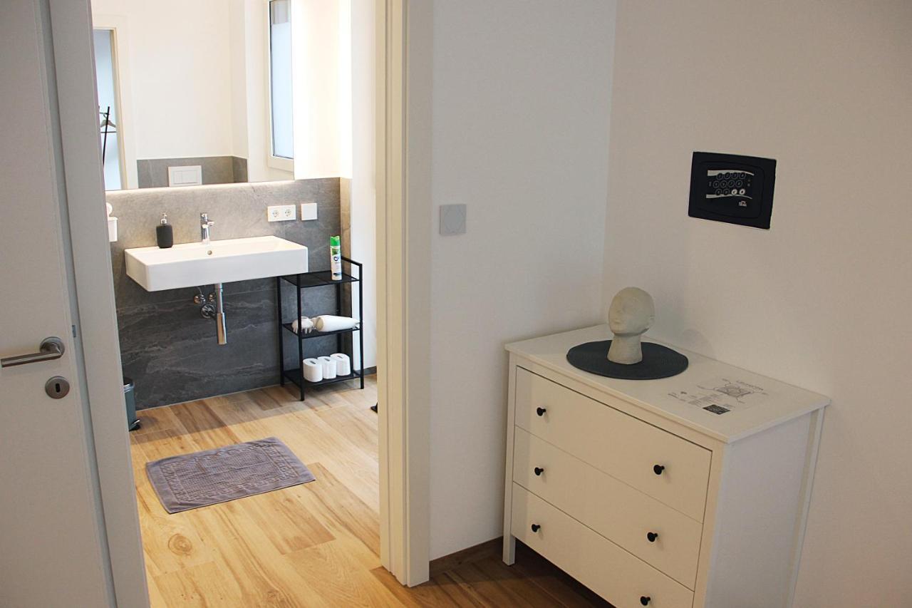 Laurentia Penthouse Apartment Мерано Экстерьер фото